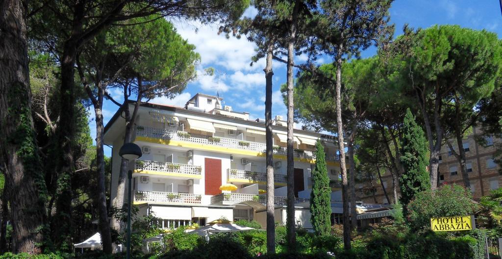 Hotel Abbazia Lignano Sabbiadoro Exterior foto